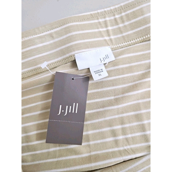 J. Jill~Woman XL~ Sand/White Striped Maxi Pull On Stretch Skirt Assimetrical Hem - Picture 2 of 13